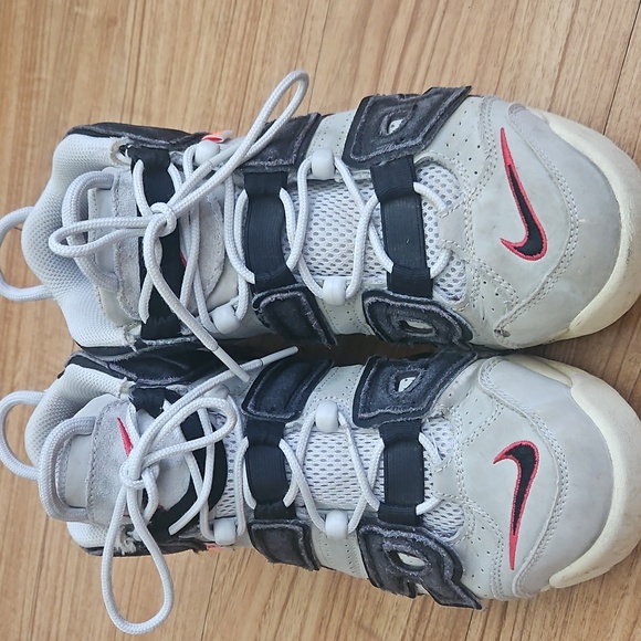 Men's Nike Basketball Shoes Size 7 - Picture 2 of 7